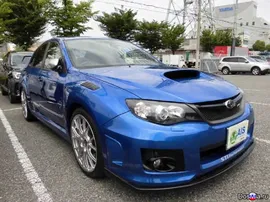 Спортивный седан Subaru Impreza WRX STI 2012 г. в., 40000 км.